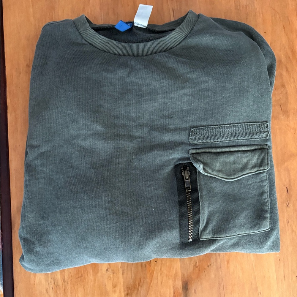 H&M Men's Dark Green Crewneck Sweater with Pocket